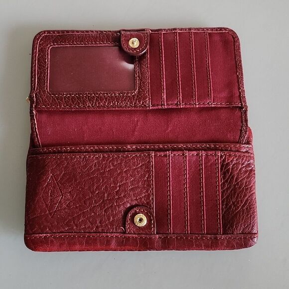 Fossil Leather Wallet - Picture 3 of 7